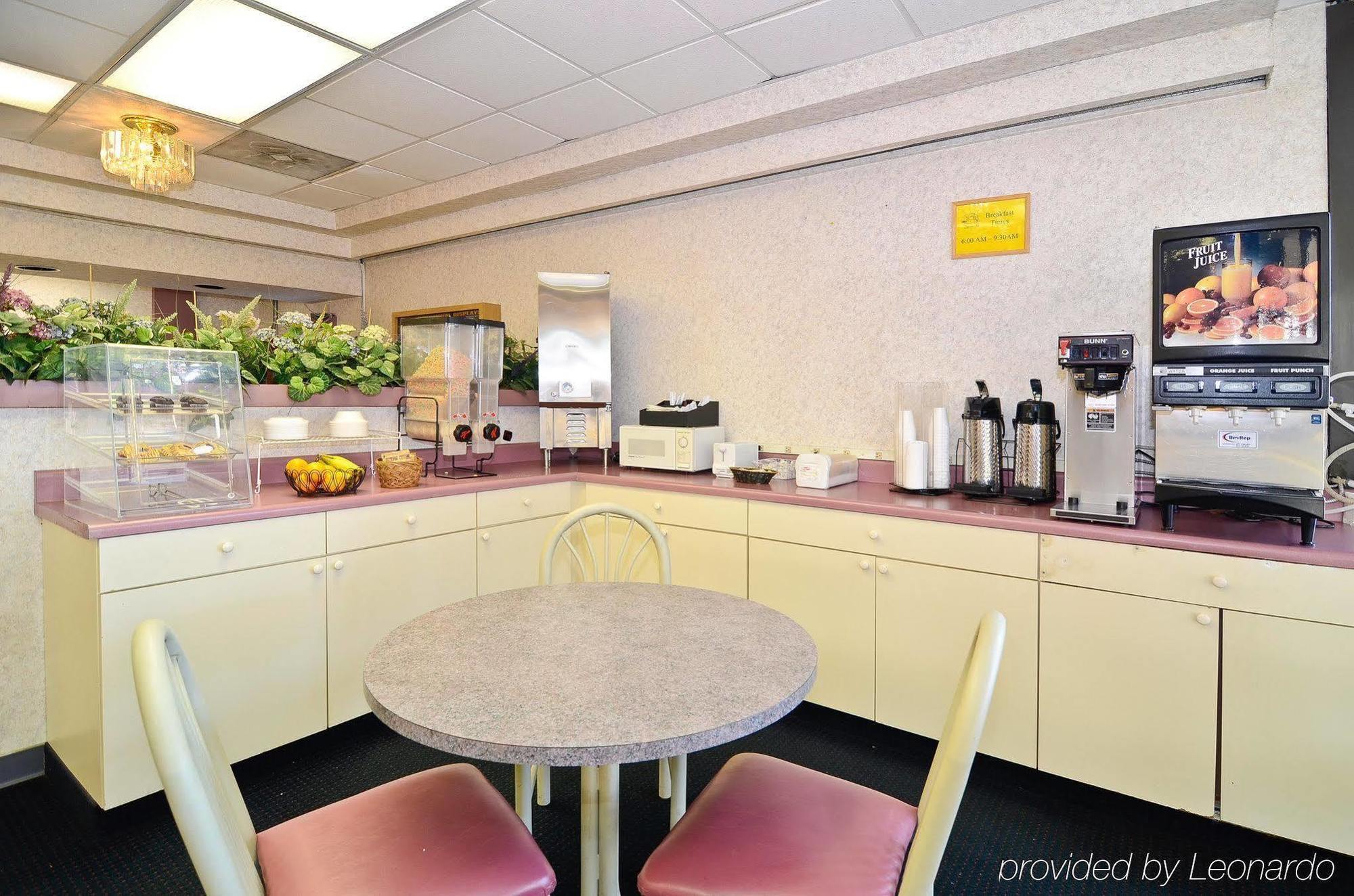 The Sanford Inn Restaurant photo